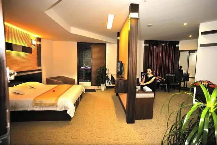 Нанкин: Nanjing Tangshan Spring Hotel