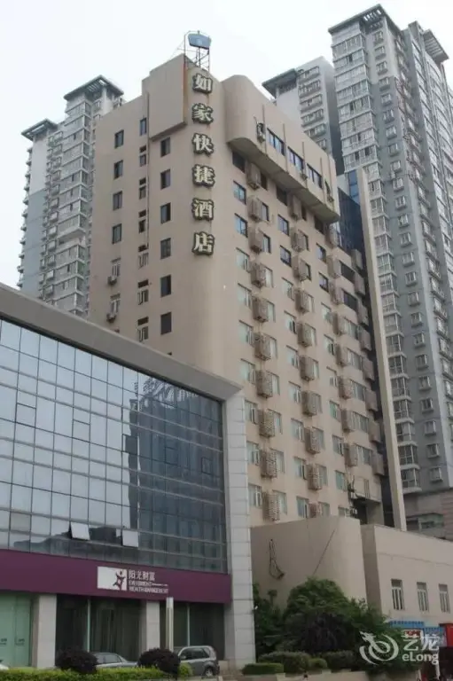 Home Inn - Changsha Stadium Branch — фото 1