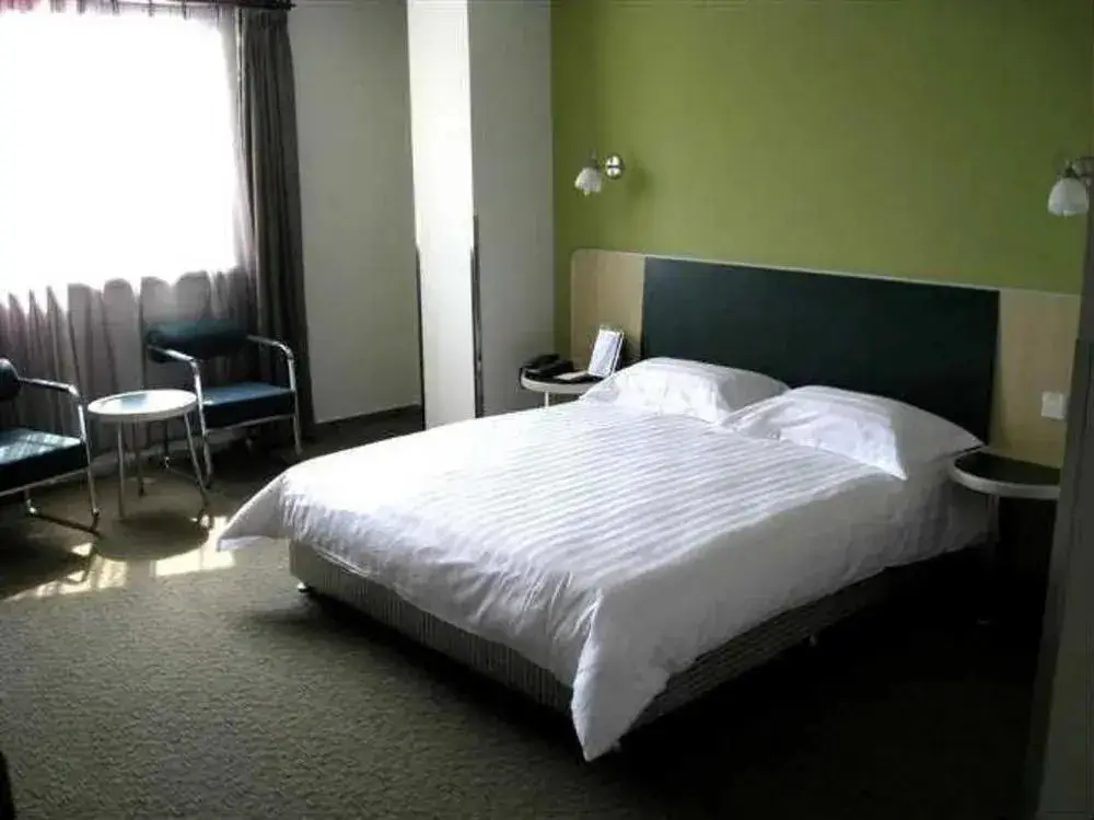Цзинань: Motel 168 Jinan Beiyuan Street Lamp Market