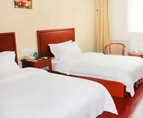 Линьи: Greentree Inn