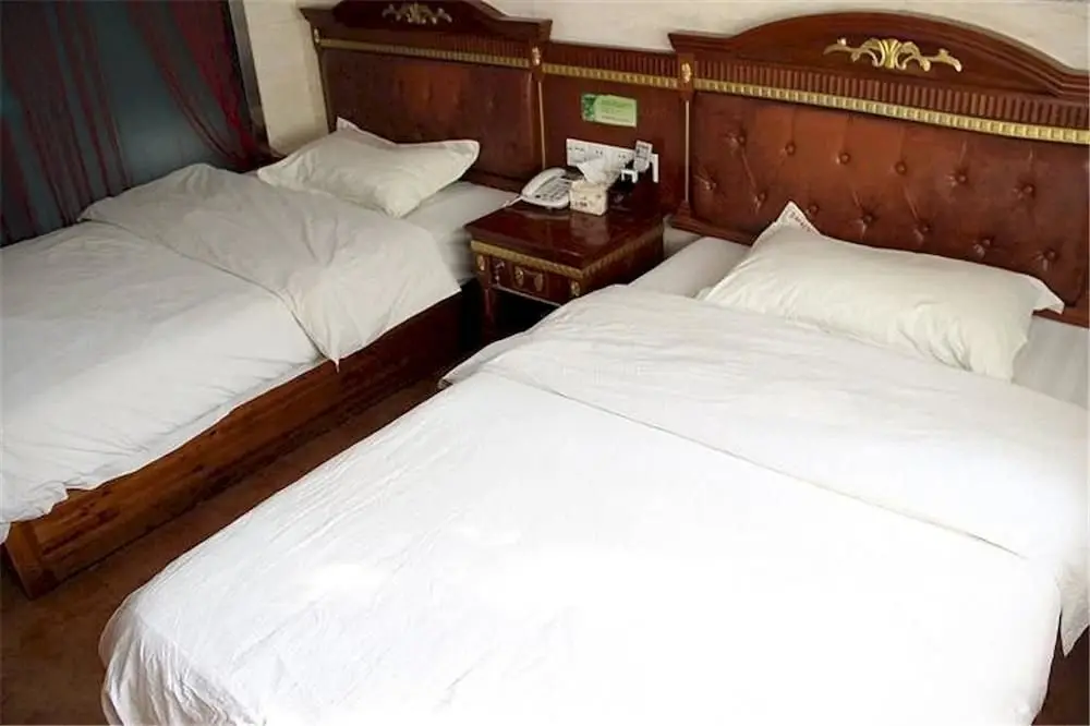 Нанкин: Nanjing Kending Longjiang 4 Hotel