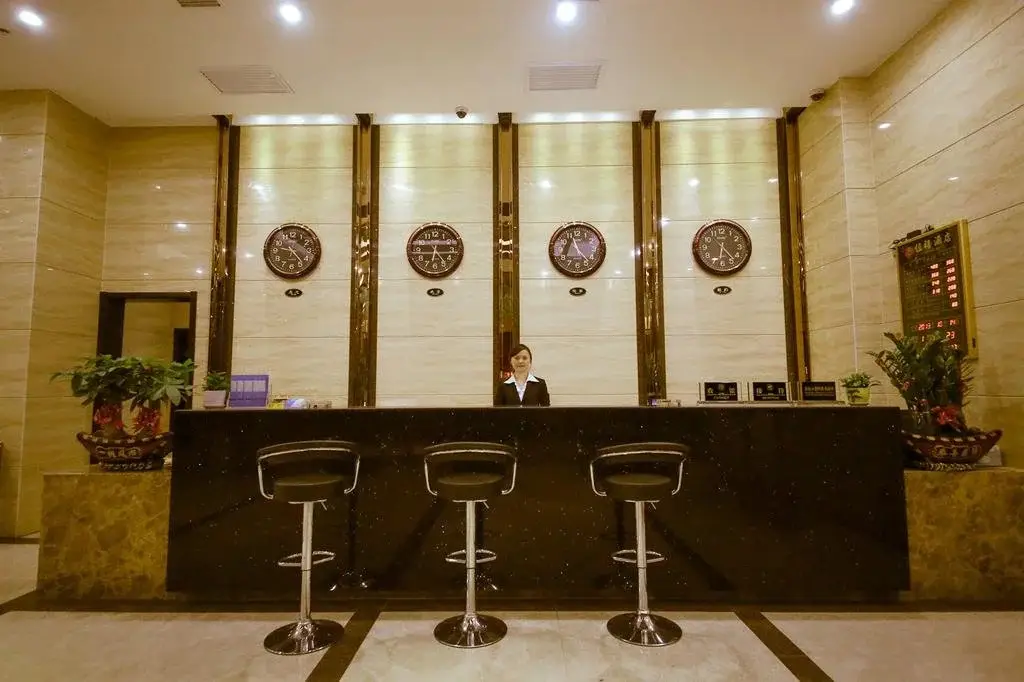 Mellow Orange Hotel — фото 1