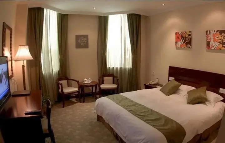 Линьи: Yindu Business Hotel Linyi Feixian County