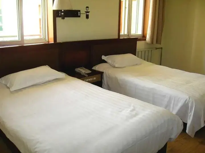 Цзинань: Juranzhijia Business Hotel