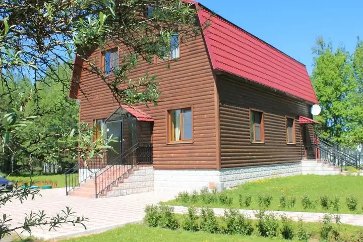 Таменгонт: Tamengont Camp Base
