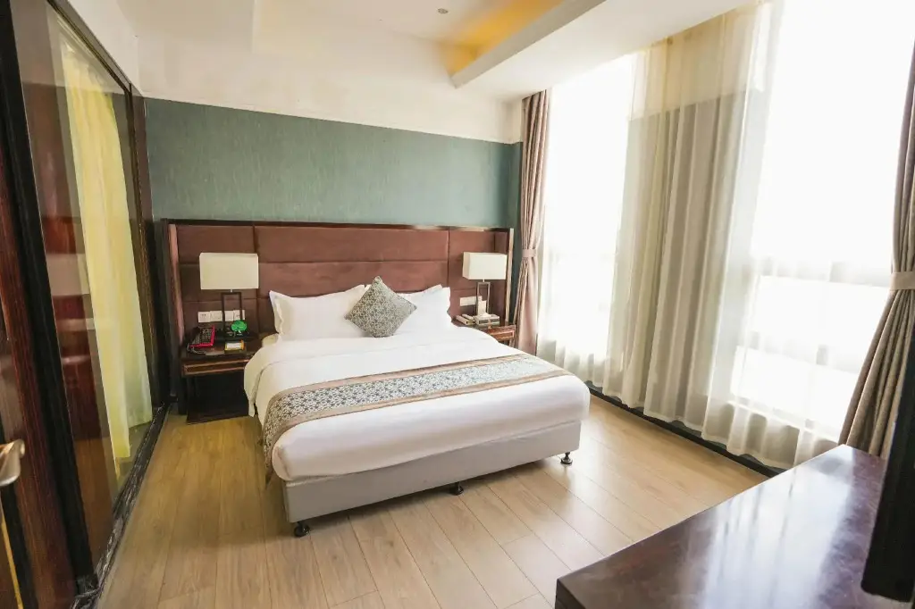 Ухань: Grace Hotel,optics Valley