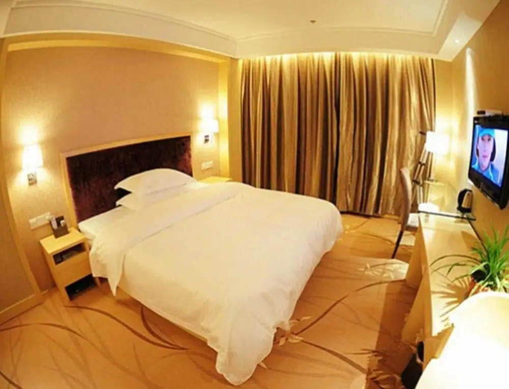 Шиянь: Ronghe Holiday Hotel