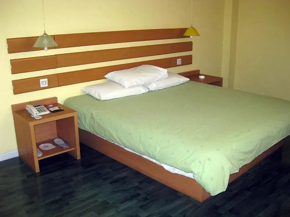 Хецзе: Lijing Hotel - Heze