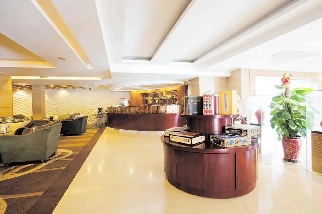 Zixin Hotel — фото 1