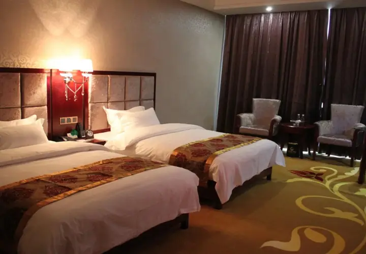 Чанша: Foresoaring Hotel