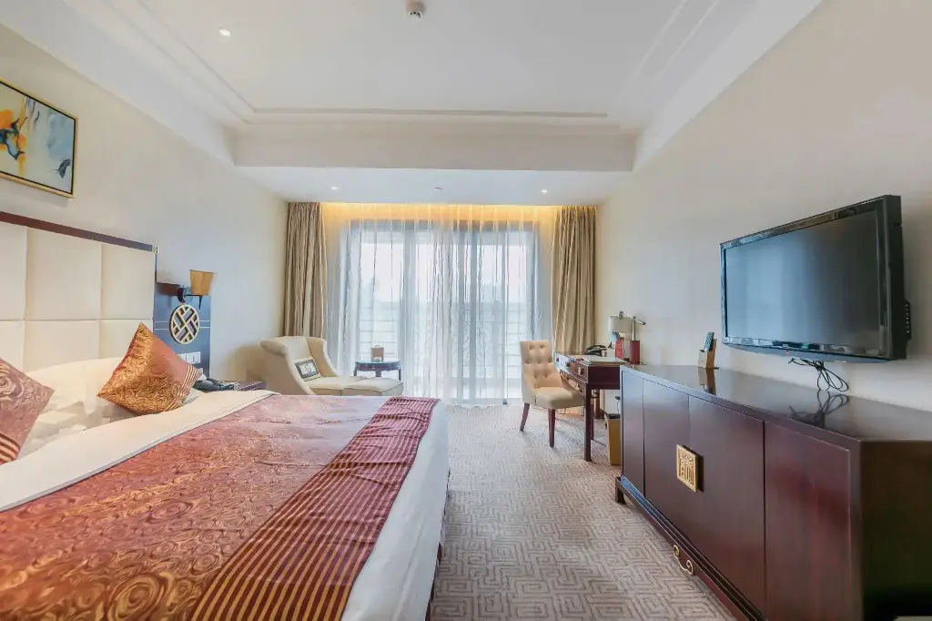 Шиянь: Wudang Mountains Jianguo Hotel