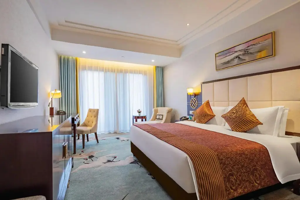 Шиянь: Wudang Mountains Jianguo Hotel