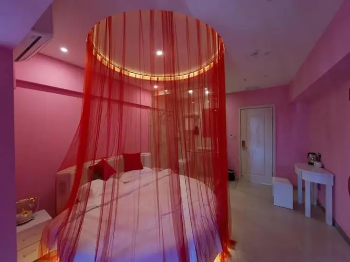 Чунцин: Leaf and Love Theme Hotel