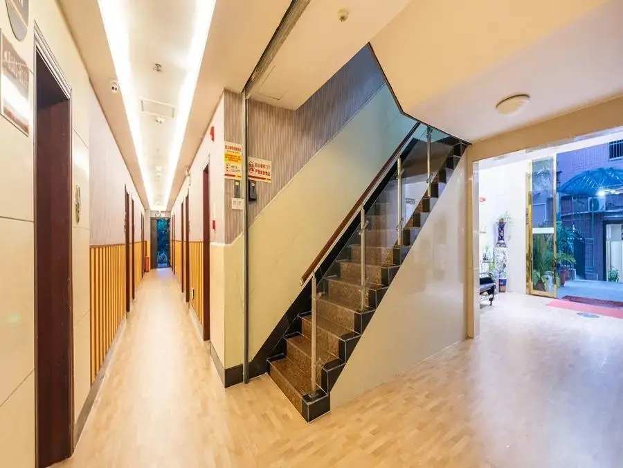 Шиянь: Super 8 Hotel Shiyan Beijing Middle Road