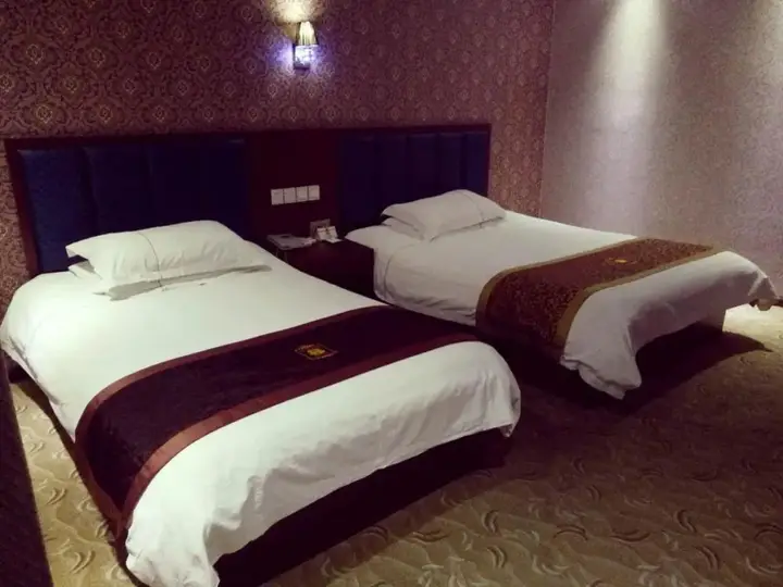 Шиянь: Super 8 Hotel Shiyan Beijing Middle Road