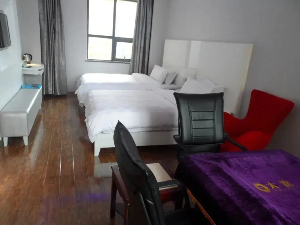 Changsha Longzhimeng Zhenpin Hotel — фото 1