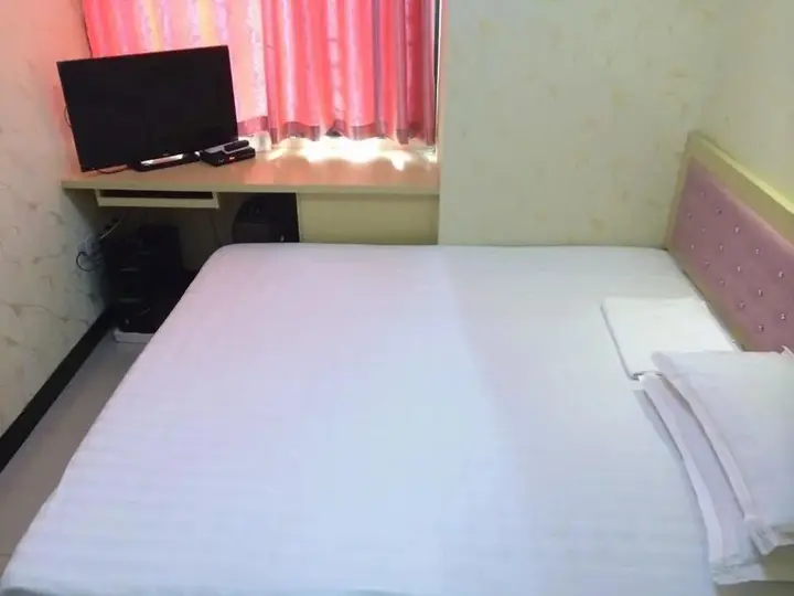 Ухань: Jintaohong Taoyuan Hotel