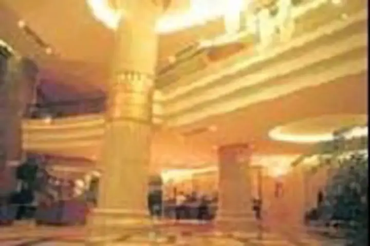 Дунгуань: Springwood Harbour Hotel Dongguan