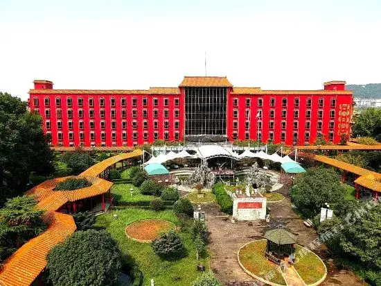 Lake View Garden Hotel — фото 1