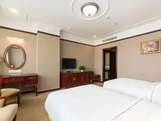 Цзинань: Jinan Longdu International Minghu Hotel