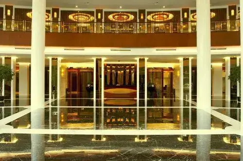 Ухань: East International Hotel