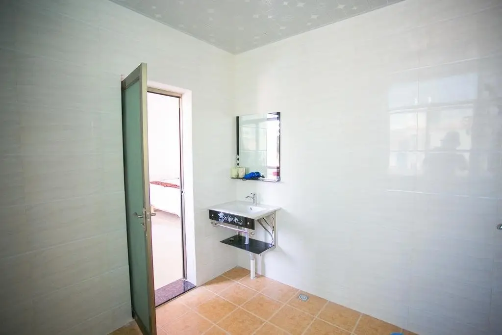 Санья: Sanya Suiyuan Hostel