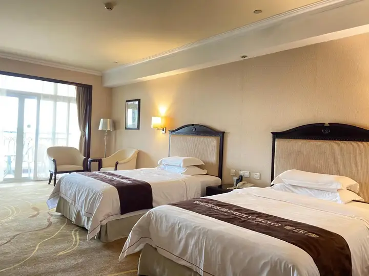 Ухань: Country Garden Phoenix Hotel Wuhan