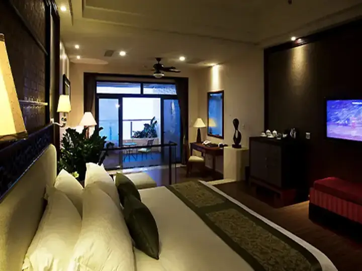 Ухань: Country Garden Phoenix Hotel Wuhan
