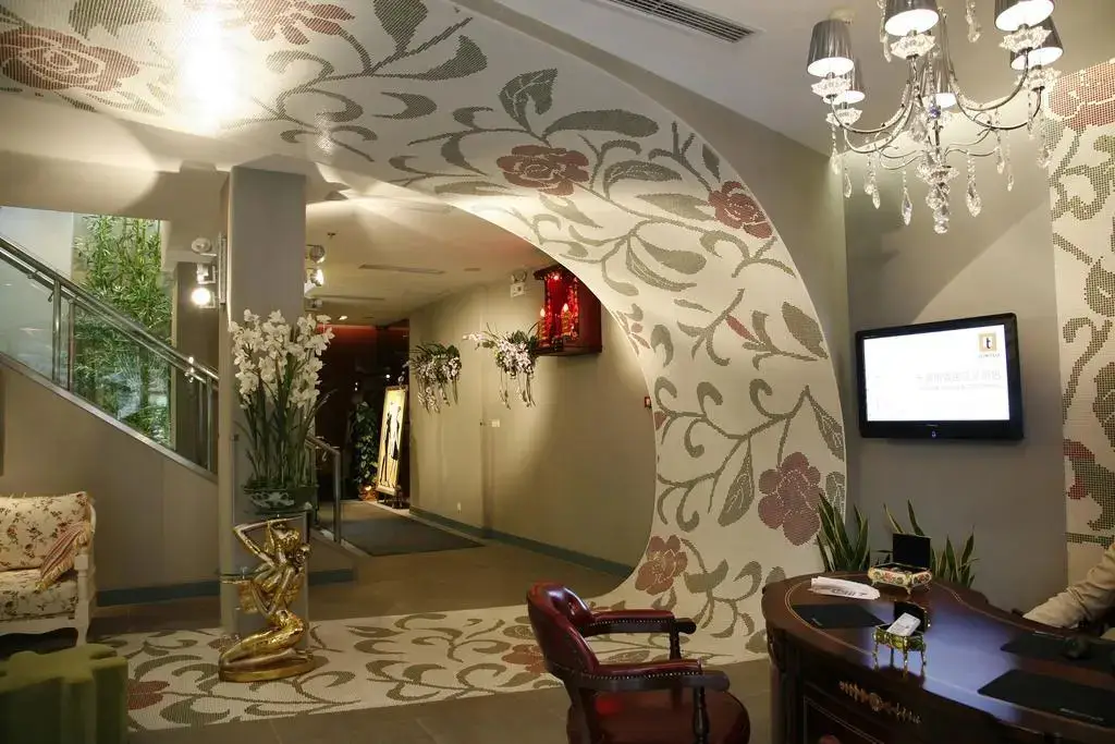 Ухань: Yangtze River TOMOLO Hotel (Jianghan Road Branch)