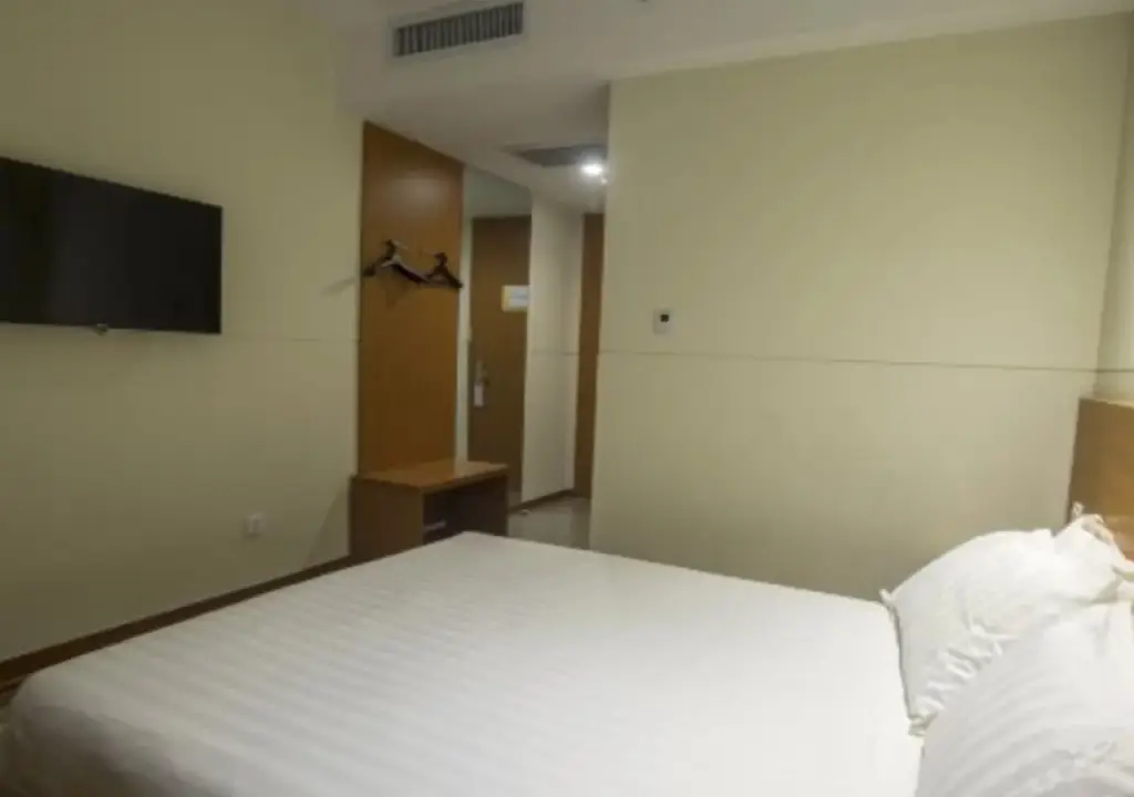 Цзинань: Jinjiang Inn Select Jinan Baotuquan