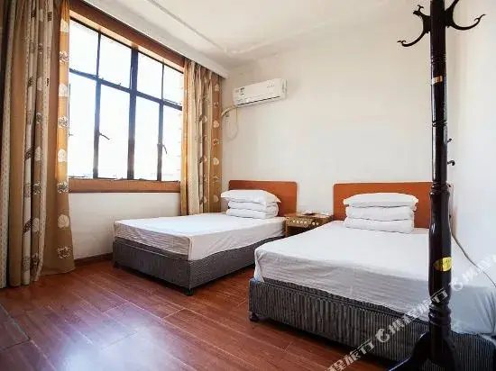 Шанхай: Hualong Hostel (Shanghai Zhelin)