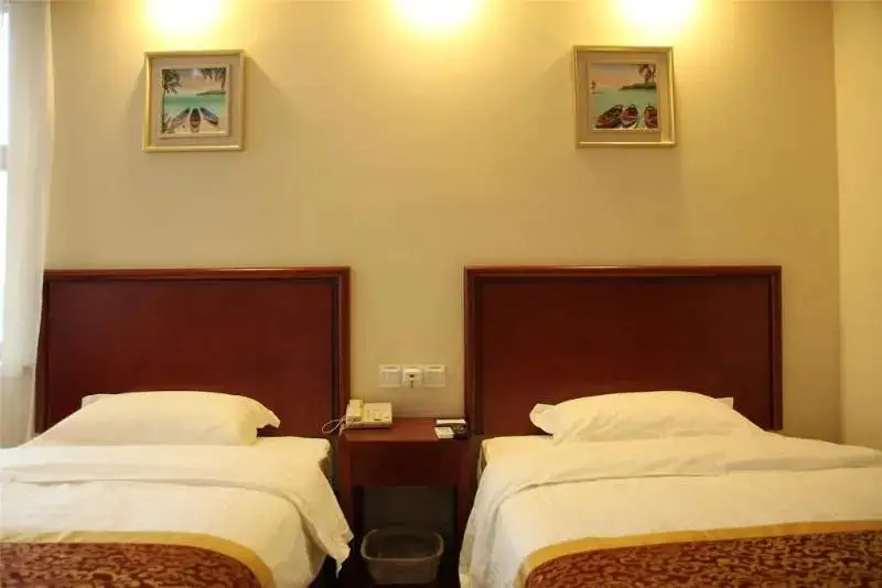 Нанкин: GreenTree Inn Nanjing South Railway Station North Square Hotel