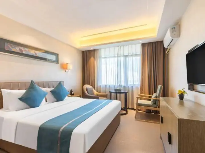 Шиянь: Shiyan Jiahua Holiday Hotel (Wuyan Shopping Mall People's Hospital Branch)