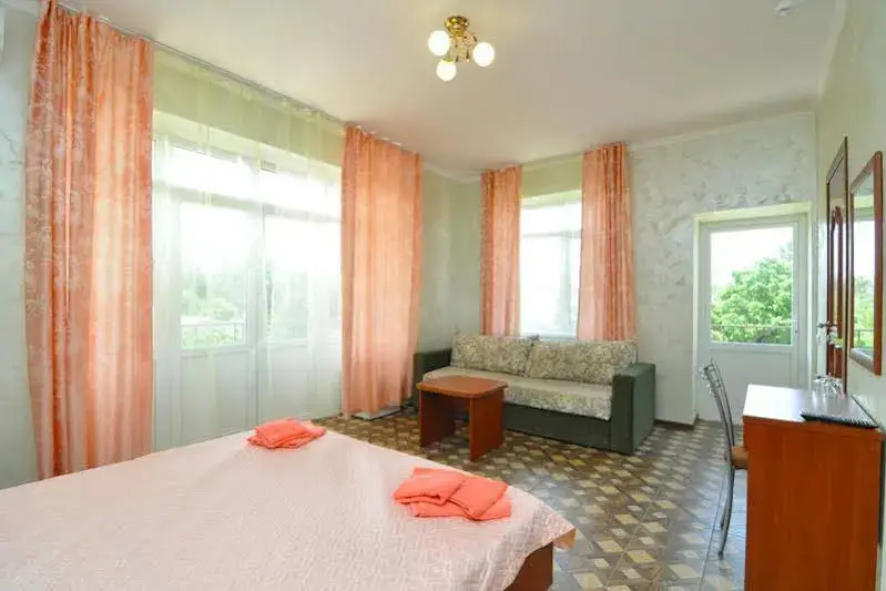 Анапа: Guest House Korona