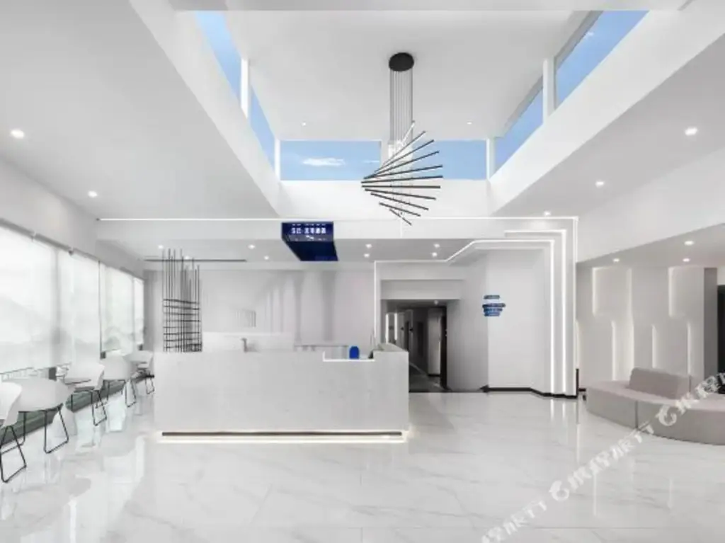Чанша: SCloud Hotel (Changsha Wuyi Square Branch)