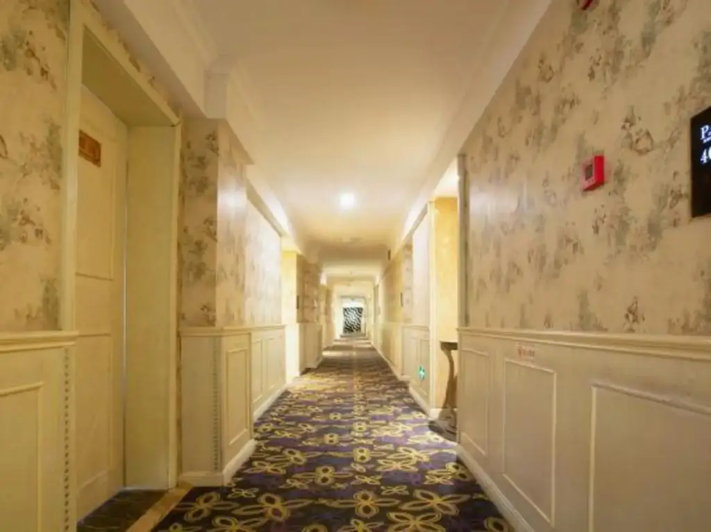 Чунцин: Baoli Xiangxun Theme Hotel