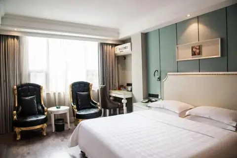 Baiyue Holiday Inn — фото 1