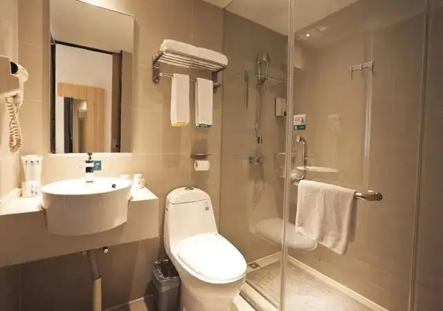 Ухань: City Comfort Inn Wuhan Dazhi Road Light Rail Station
