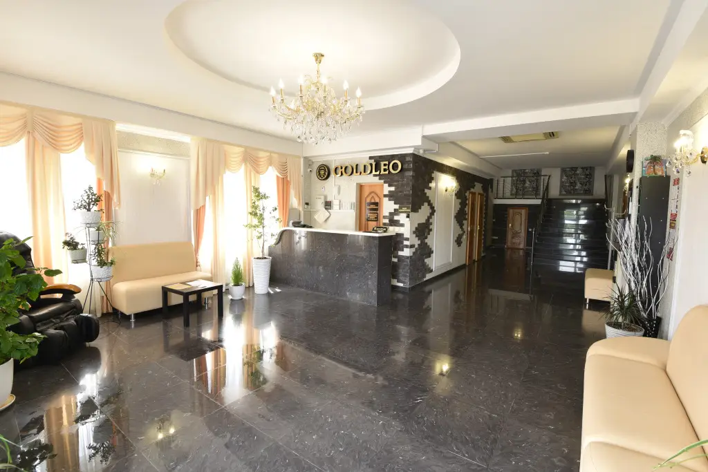 Голубицкая: Отель Goldleo