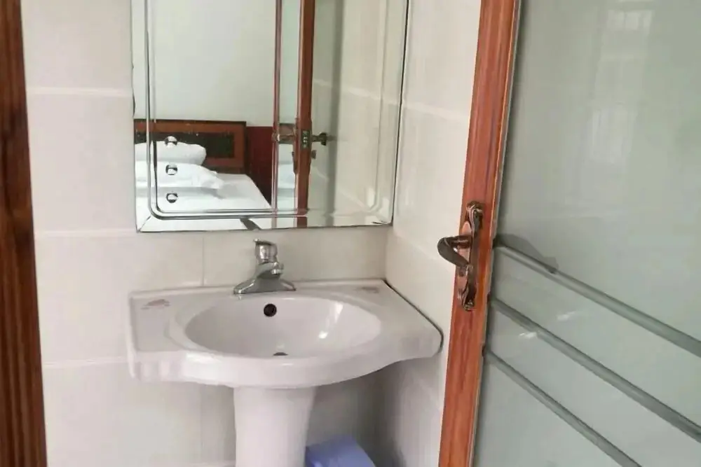 Шиянь: Xinyi Business Hotel