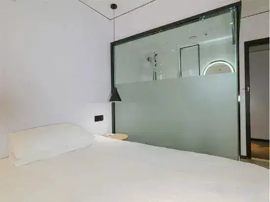 Шанхай: Changee Hotel MINI (Shanghai Pudong Jinqiao Road Subway Station)