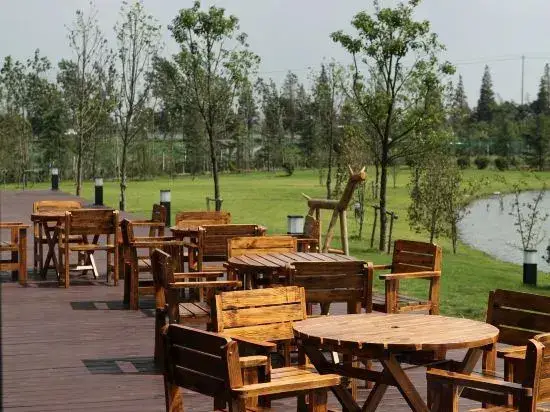 Zhouzhuang Oasis Ecological Leisure Farm — фото 1