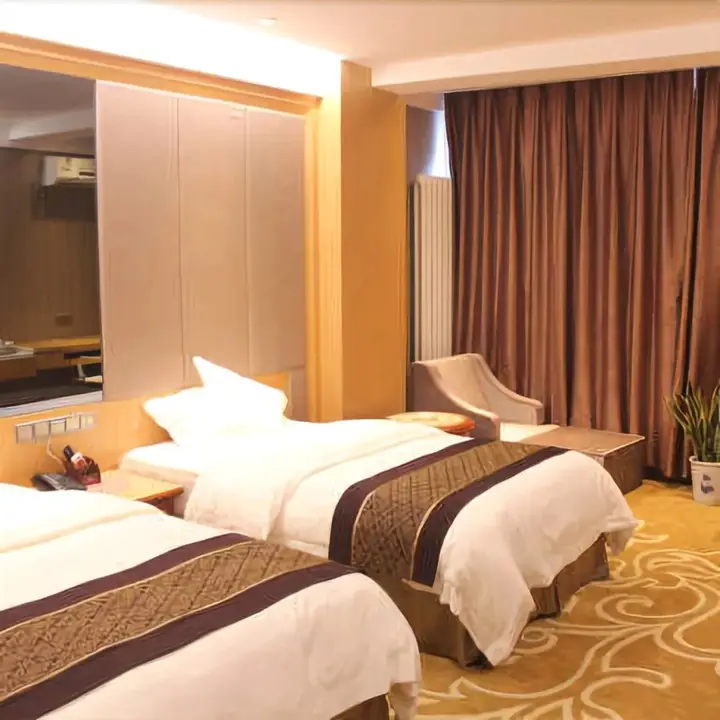 Шиянь: Shiyan Yanfeng Hotel