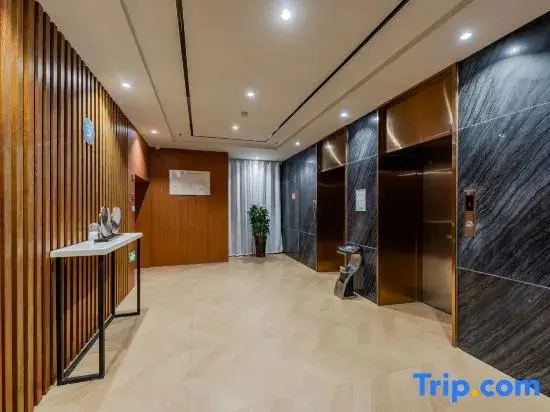 Нанкин: Yitel Trend (Nanjing Liuzhou North Road Hongyang Plaza)