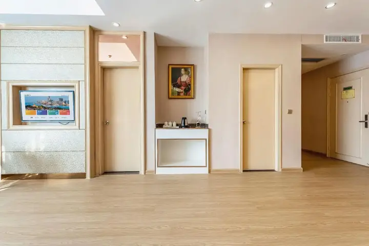 Дунгуань: Vienna Classic Hotel (Dongguan Humen Xiaojiejiao)