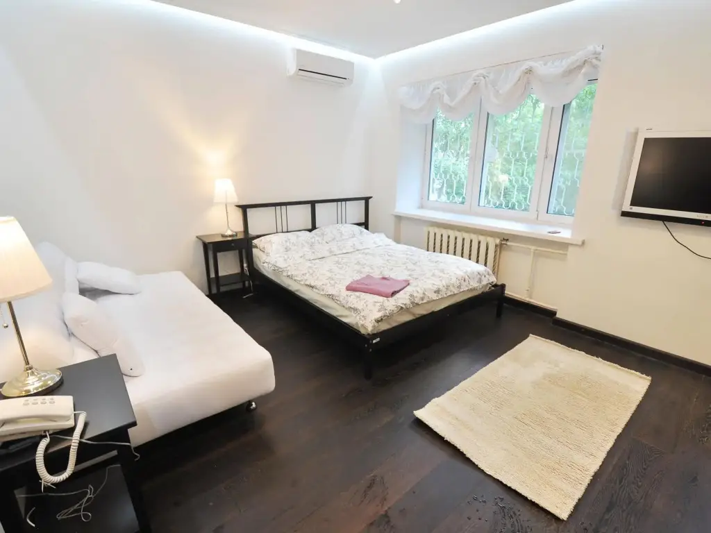Москва: Four Squares Apartments на Смоленской