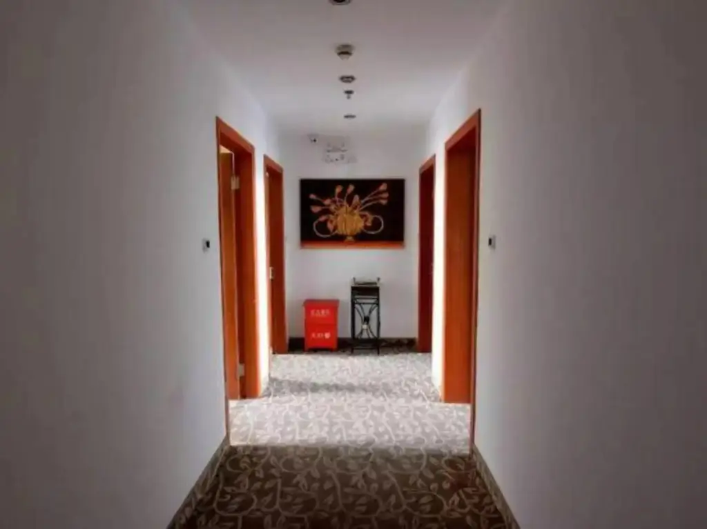 Шанхай: Jiahuan Hostel