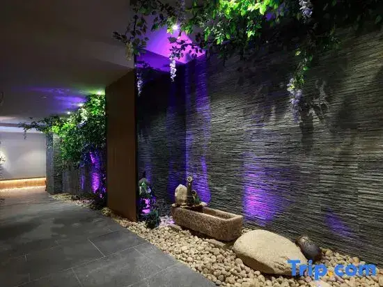 Нанкин: Grand Yiju Hotel (Nanjing Xinjiekou center)