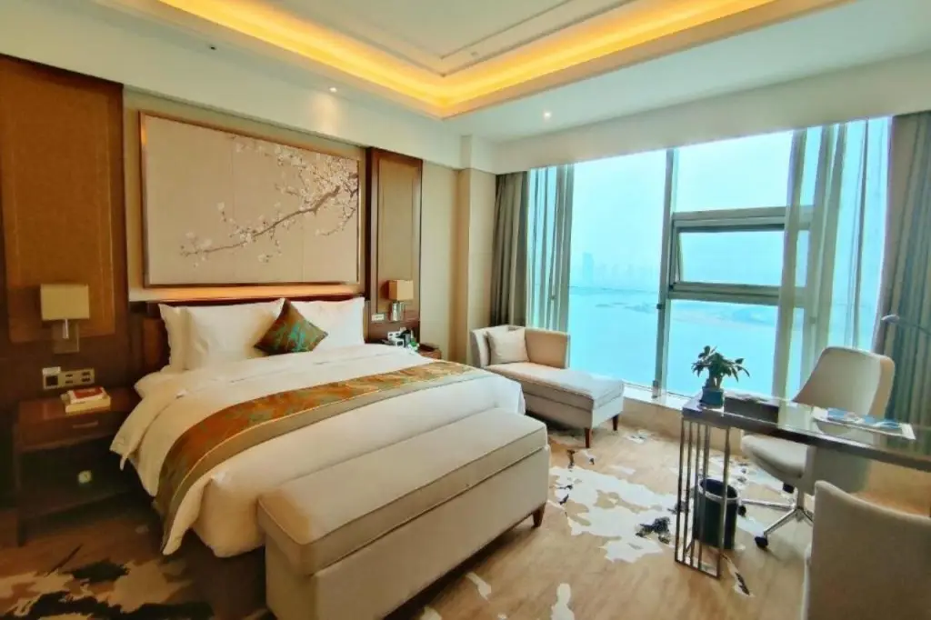 Линьи: Howard Johnson Xiangyu Plaza Linyi