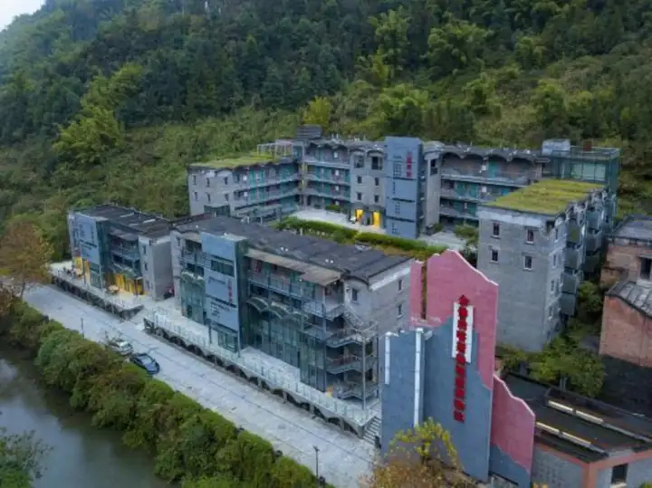 Чунцин: Jinfoshan Sanxian Hotel